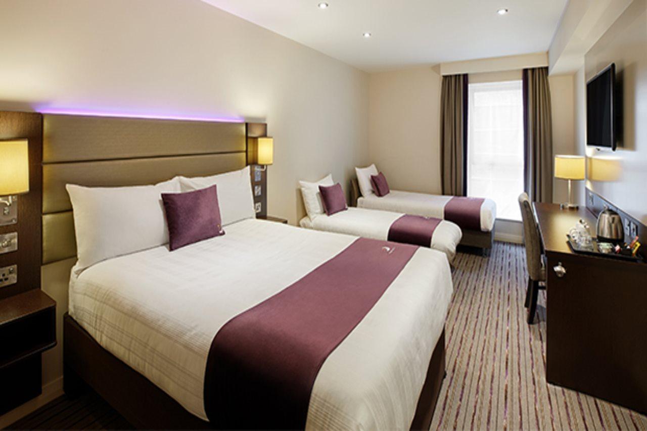 Dundee East Premier Travel Inn Exterior foto