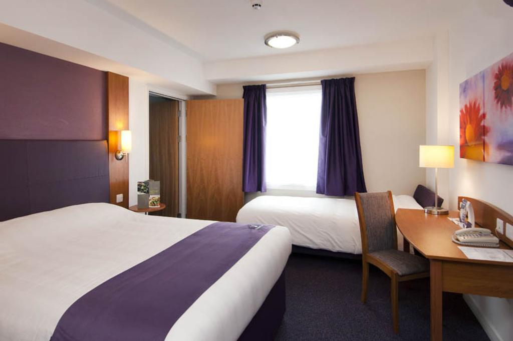 Dundee East Premier Travel Inn Zimmer foto